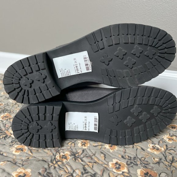 Women BANDOLINO Grey Suede Boots w/Fur Cuff - Picture 7 of 8